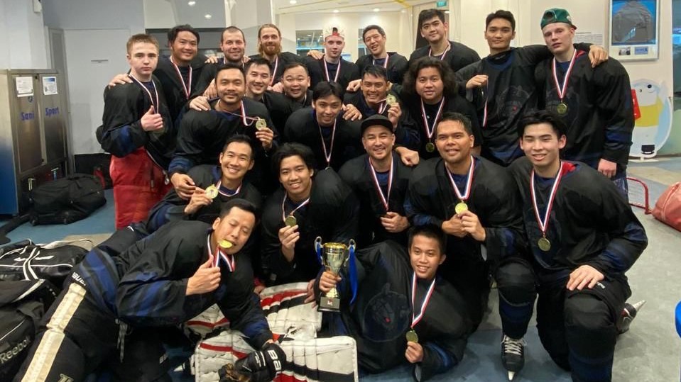 Juara Hoki Es